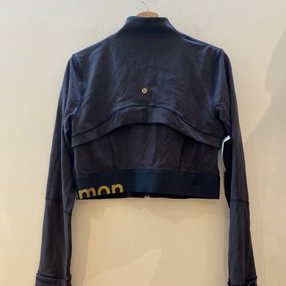 Lululemon Define Jacket Special Edition Cropped Gold Black Everlux - Size 6 - Picture 3 of 6